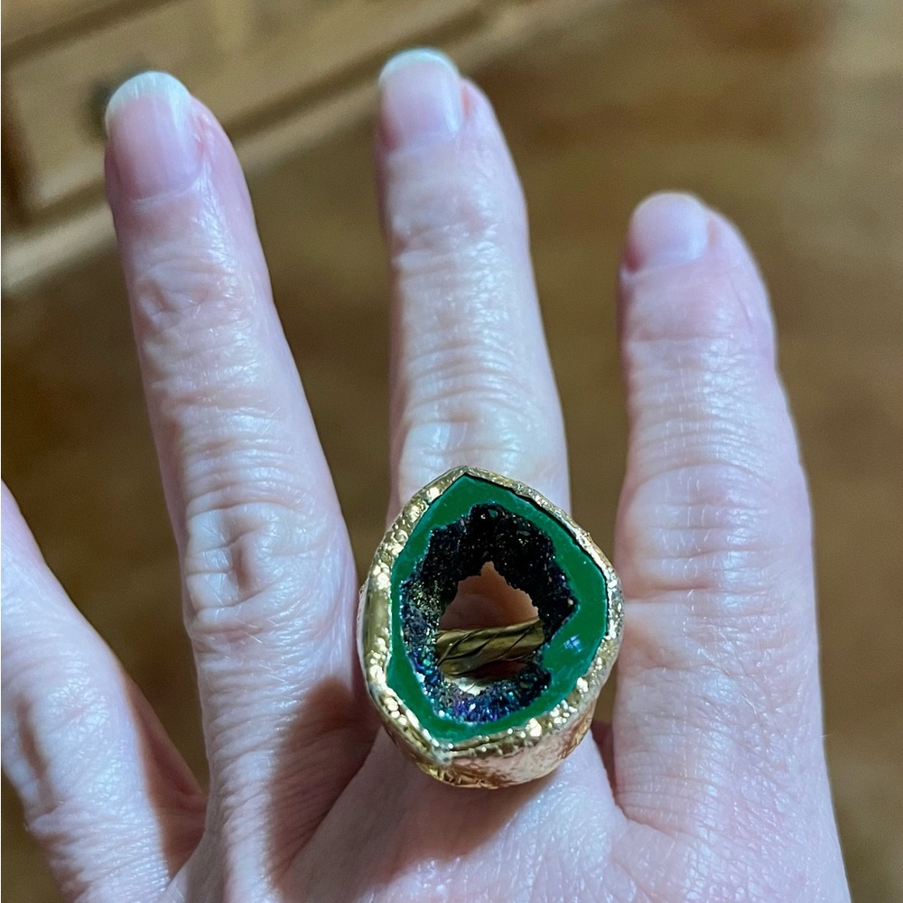 Artistic Gold and Green Druzy Statement Ring Size 8. New Contemporary Eclectic - Picture 7 of 9